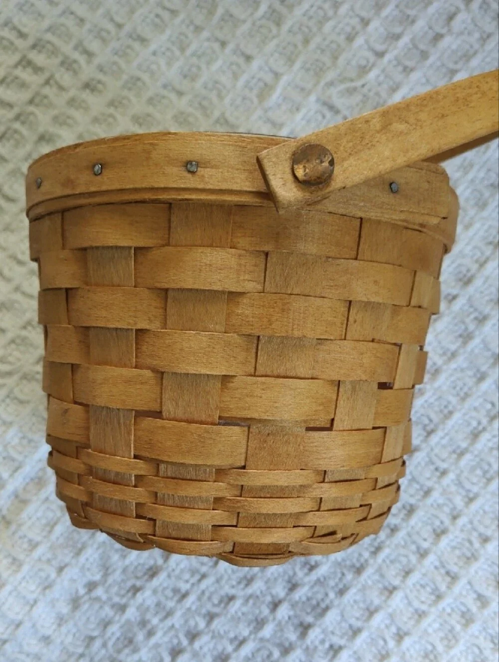 Longaberger Small Round Fruit Basket with Handle and Liner